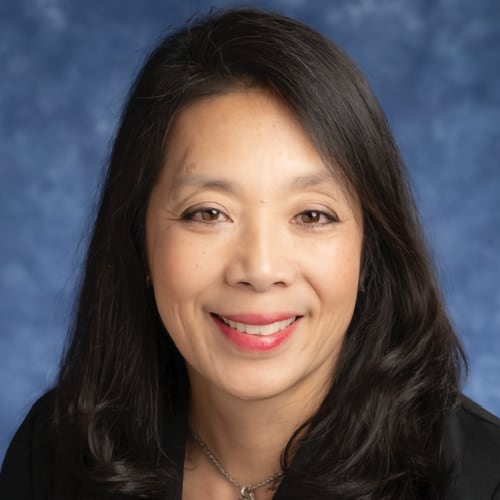 Stephanie Zee